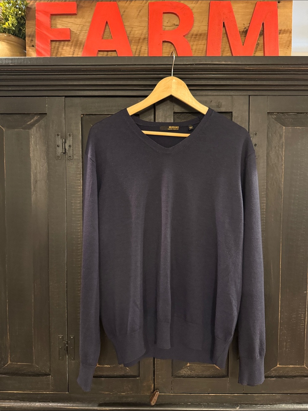 Murano Men's Navy V-Neck Merino Wool Sweater